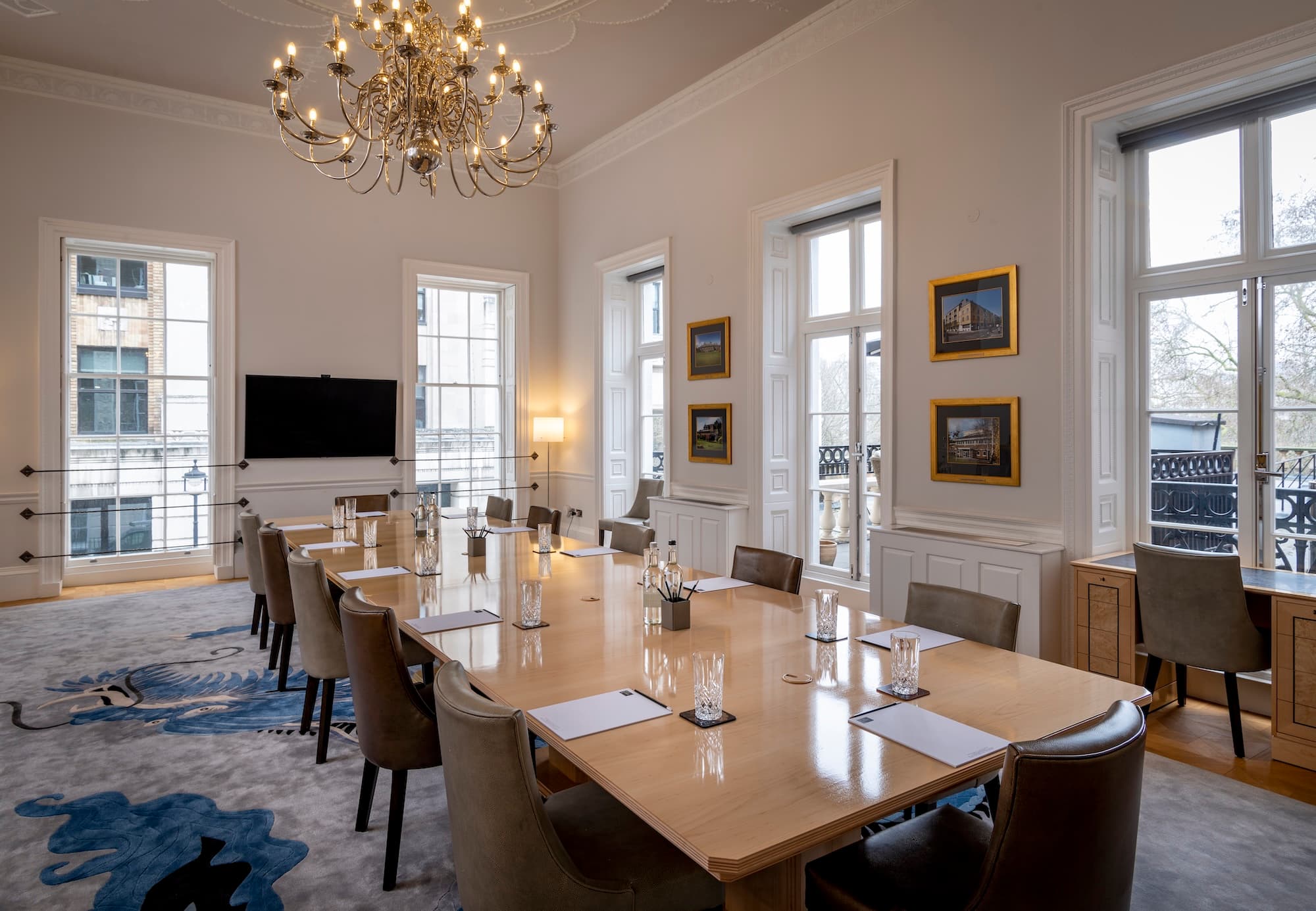 Executive boardroom and members' lounge in a historic Robert Adam property